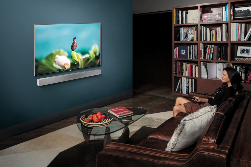 Tres maneras en que los Smart TV 2019 de Samsung cambiarán su forma de  interactuar con el televisor – Samsung Newsroom Colombia