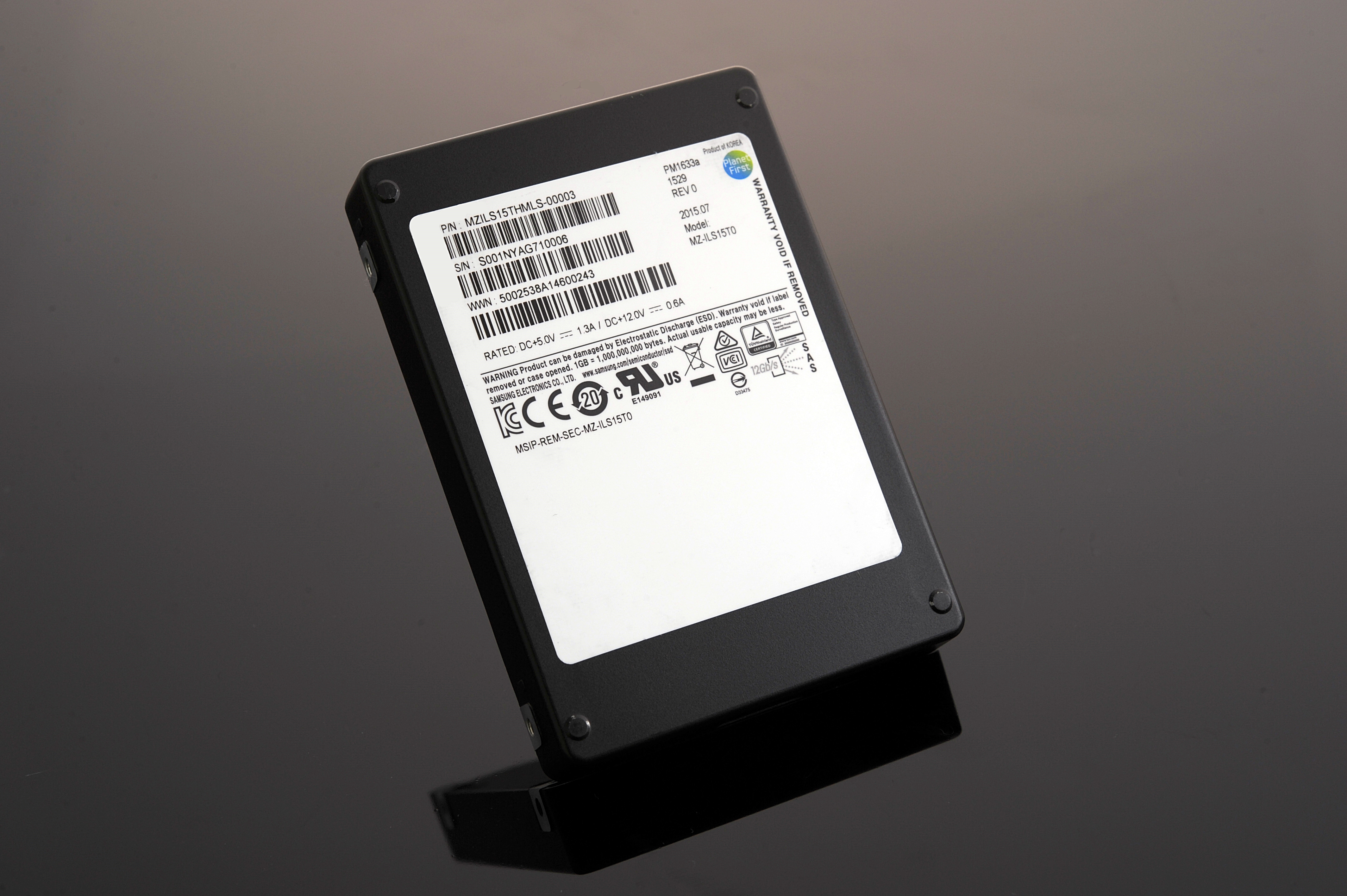 Inapropiado Continental India Samsung Introduces World's Largest Capacity (15.36TB) SSD for Enterprise  Storage Systems – Samsung Global Newsroom